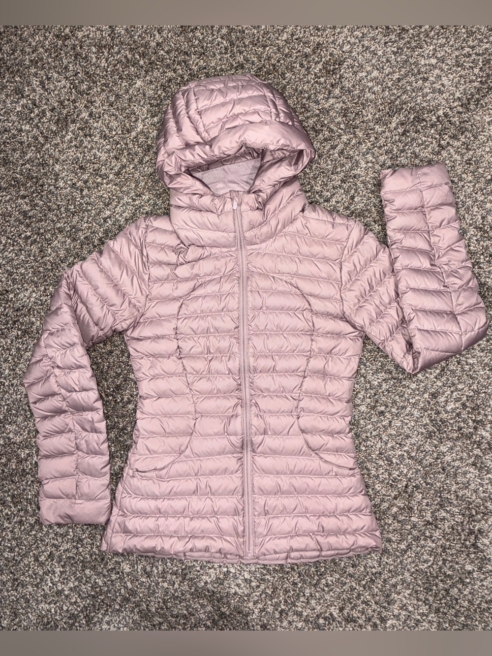 Lululemon Women’s Pack It Down Hooded Puffer Jacket Pink Taupe - size 2